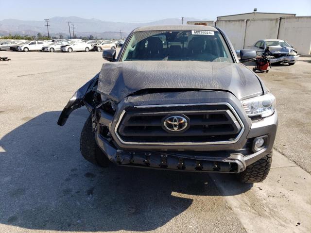 VIN 3TYAX5GN5NT060203 2022 Toyota Tacoma, Double Cab no.5