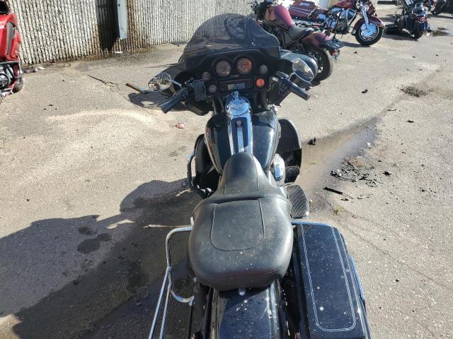 2010 HARLEY-DAVIDSON FLHTCU 1HD1FC417AB638953