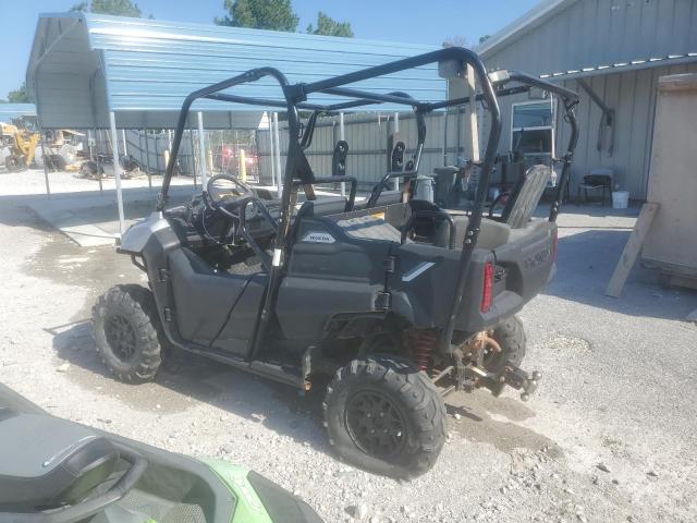 2017 HONDA SXS700 M4 1HFVE02H9H4303671