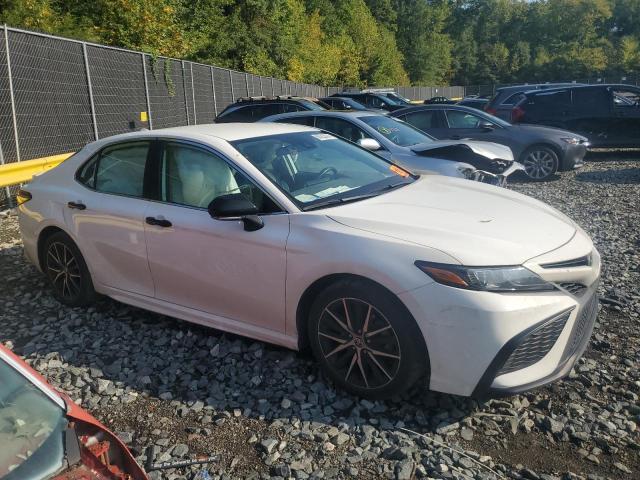 Vin: 4t1g11ak6pu728857, lot: 68223374, toyota camry se night shade 20234