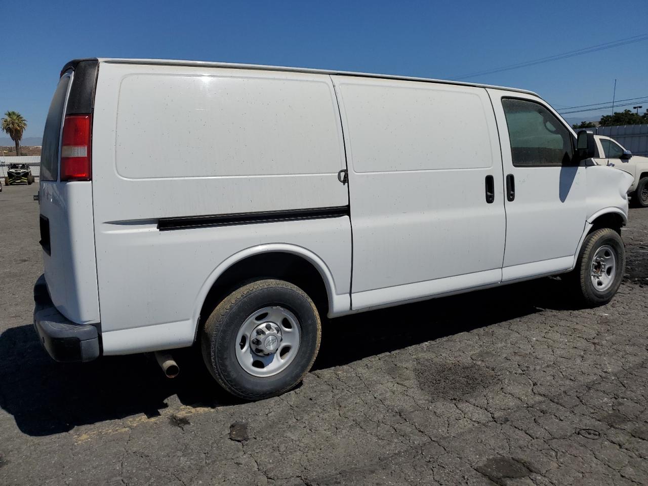 Lot #3006596469 2015 CHEVROLET EXPRESS G2