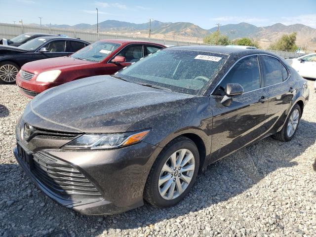 VIN 4T1B11HK2JU023190 2018 Toyota Camry, L no.1