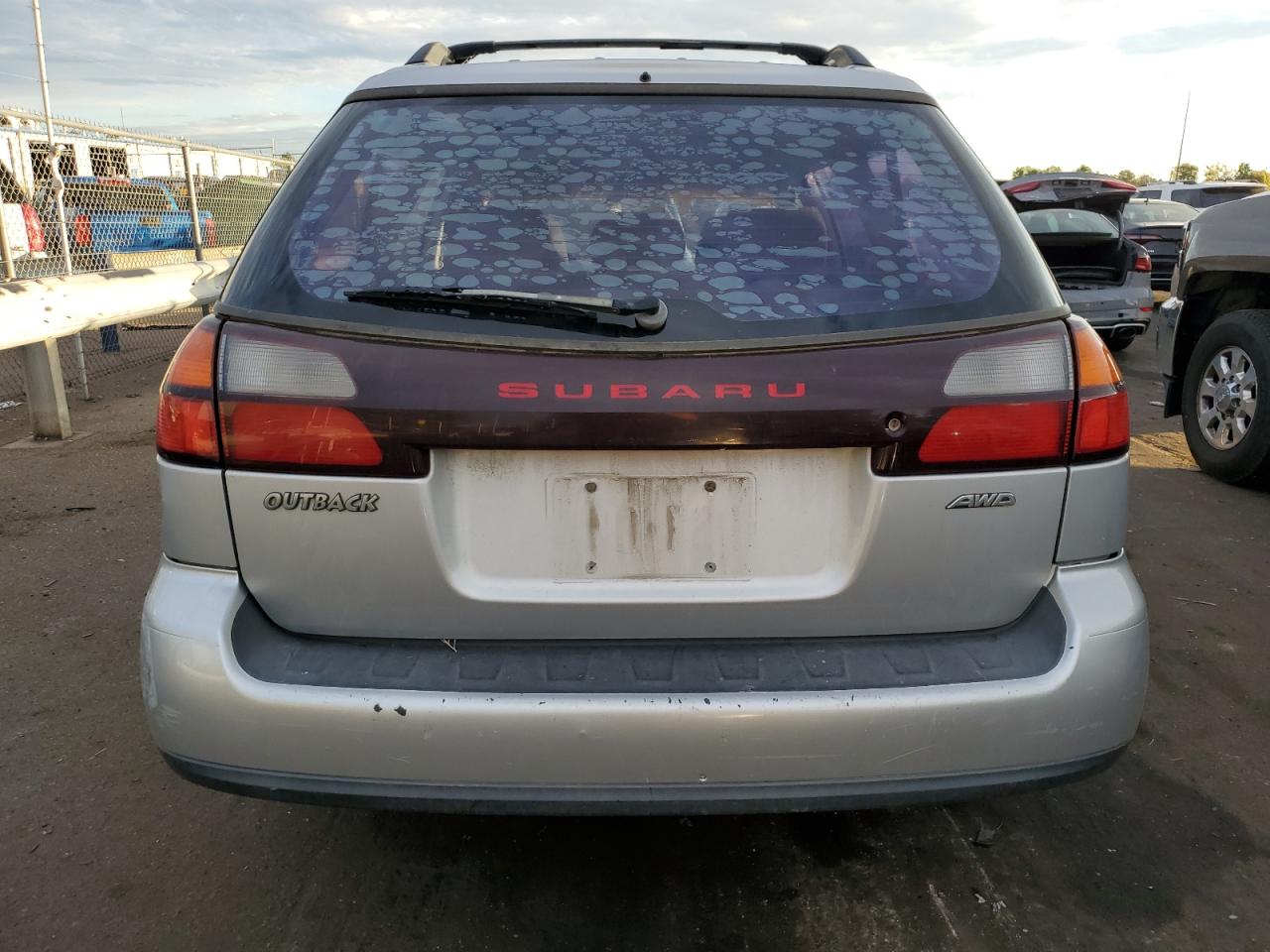 Lot #2811935378 2004 SUBARU LEGACY OUT