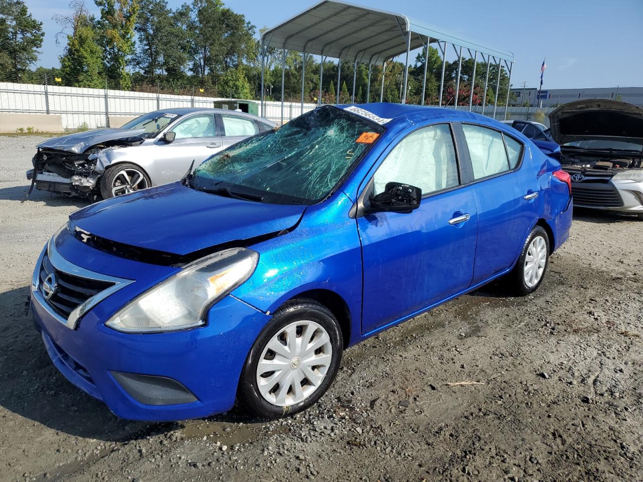 Lot #2776598053 2017 NISSAN VERSA S