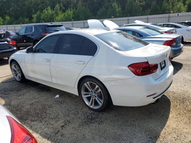 VIN WBA8B9C57JEE82155 2018 BMW 3 Series, 330 I no.2