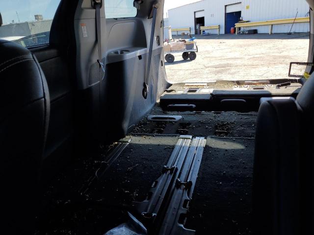 2017 TOYOTA SIENNA SE 5TDXZ3DC8HS885292