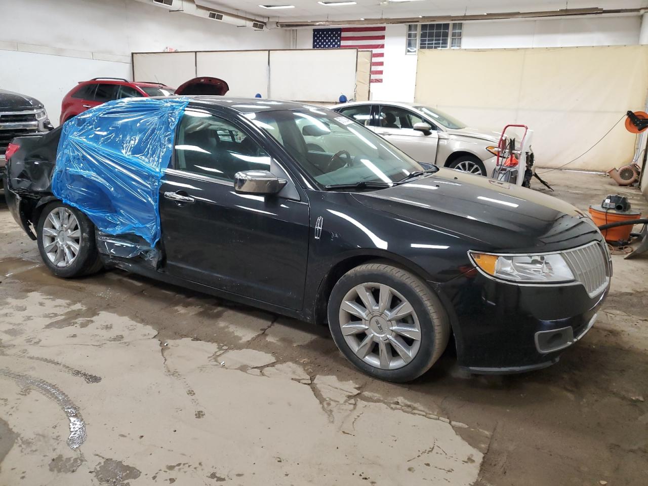 Lot #2860296036 2011 LINCOLN MKZ