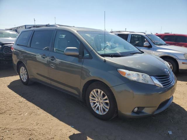 VIN 5TDYK3DC7DS281493 2013 Toyota Sienna, Xle no.4