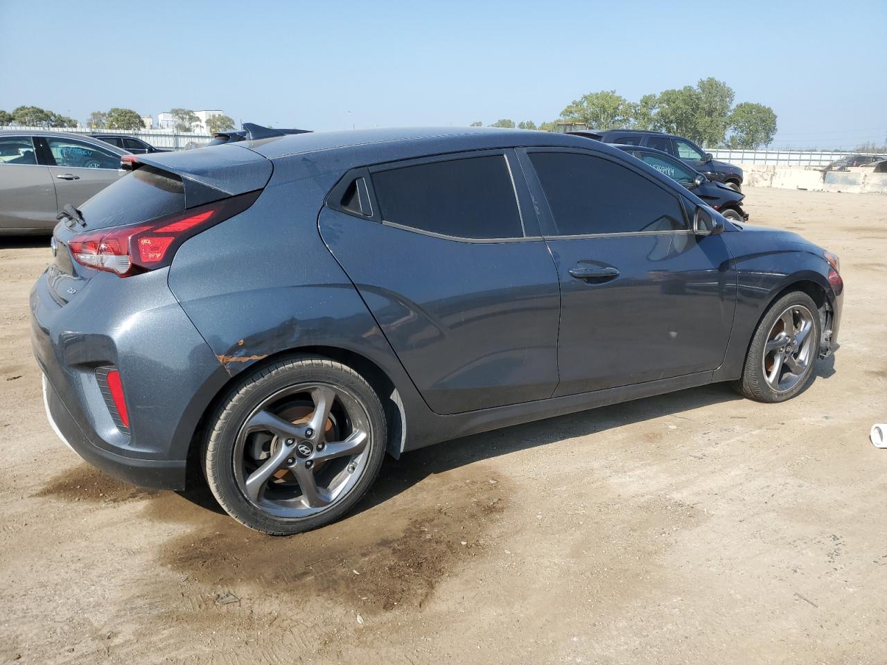 Lot #2788557824 2019 HYUNDAI VELOSTER B