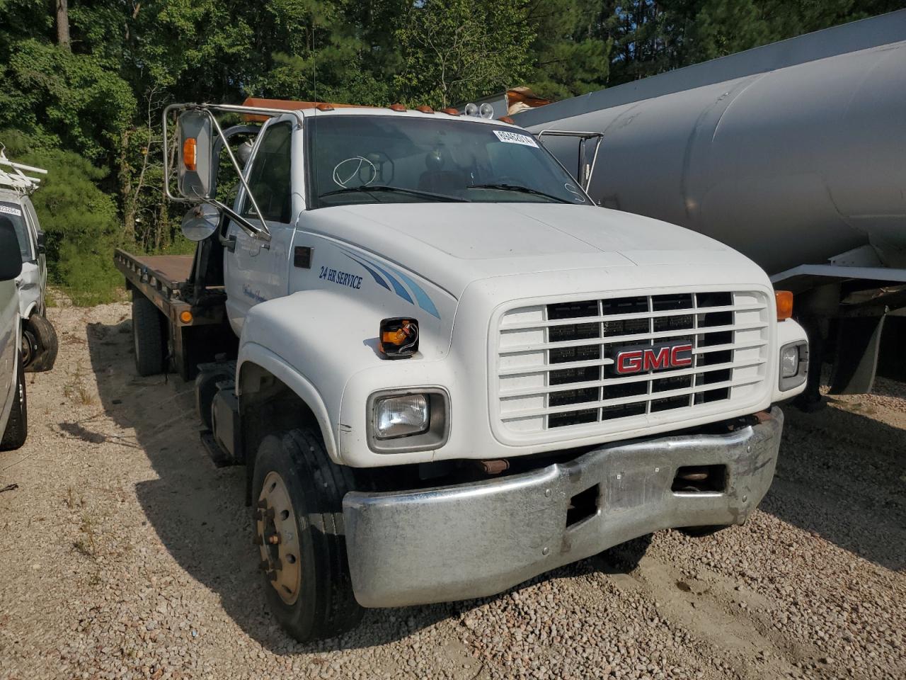 Lot #2904761778 2000 GMC C-SERIES C