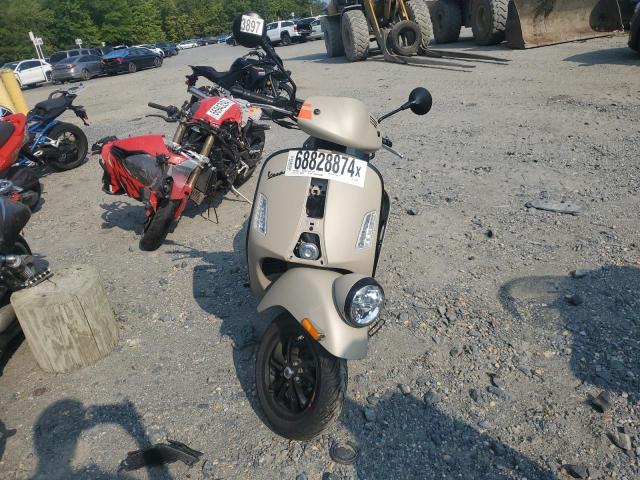 2024 VESPA GTS/SEI GI ZAPMD39M8R5400030