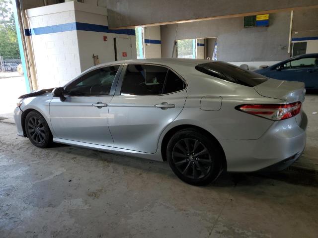 VIN 4T1B11HK9JU621843 2018 Toyota Camry, L no.2