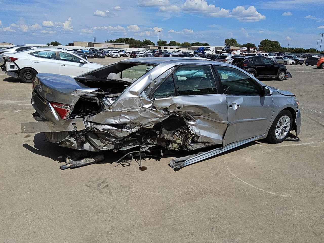 Lot #2928706874 2017 TOYOTA CAMRY LE