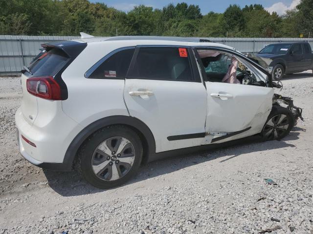 VIN KNDCE3LCXJ5126974 2018 KIA Niro, Touring no.3