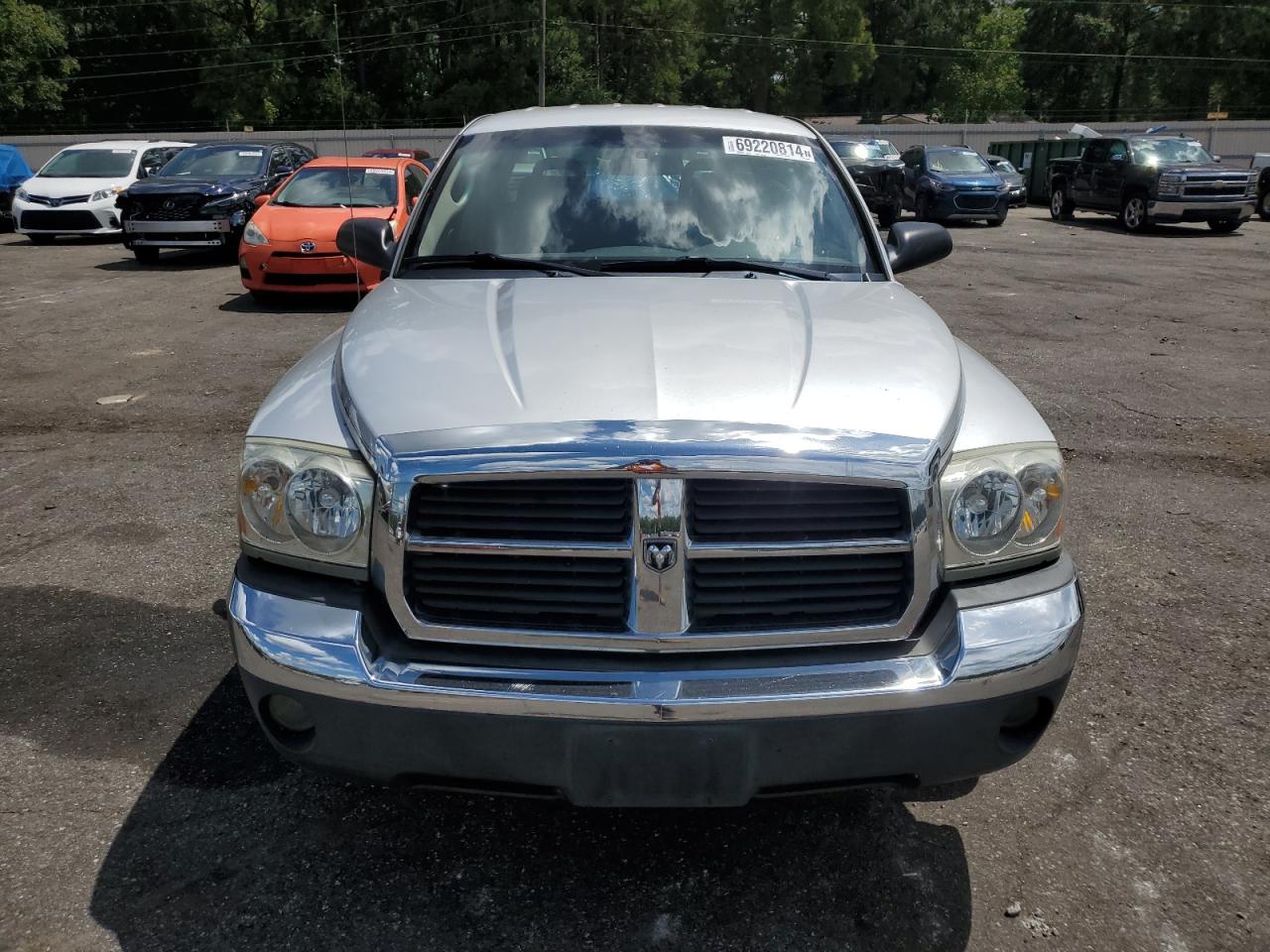 Lot #3271764657 2005 DODGE DAKOTA QUA