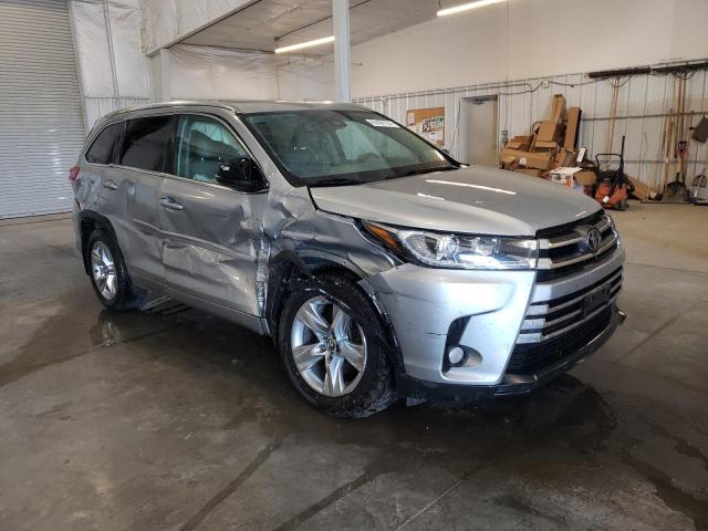 VIN 5TDDZRFH7HS367382 2017 Toyota Highlander, Limited no.4