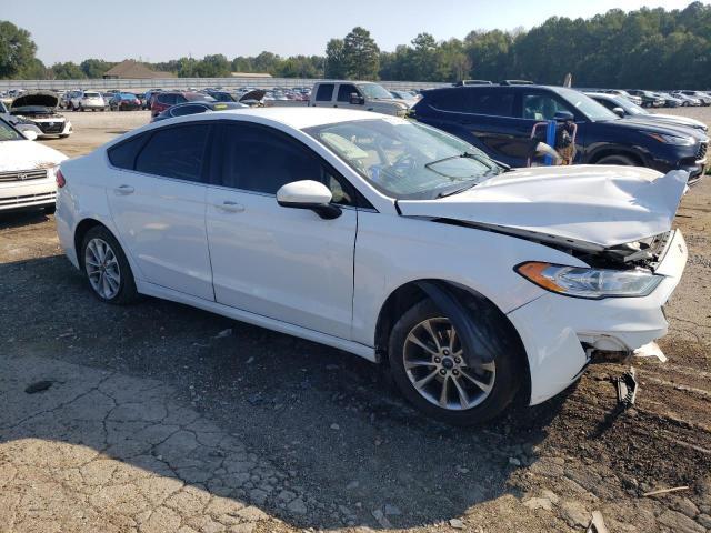 VIN 3FA6P0H76KR209906 2019 Ford Fusion, SE no.4