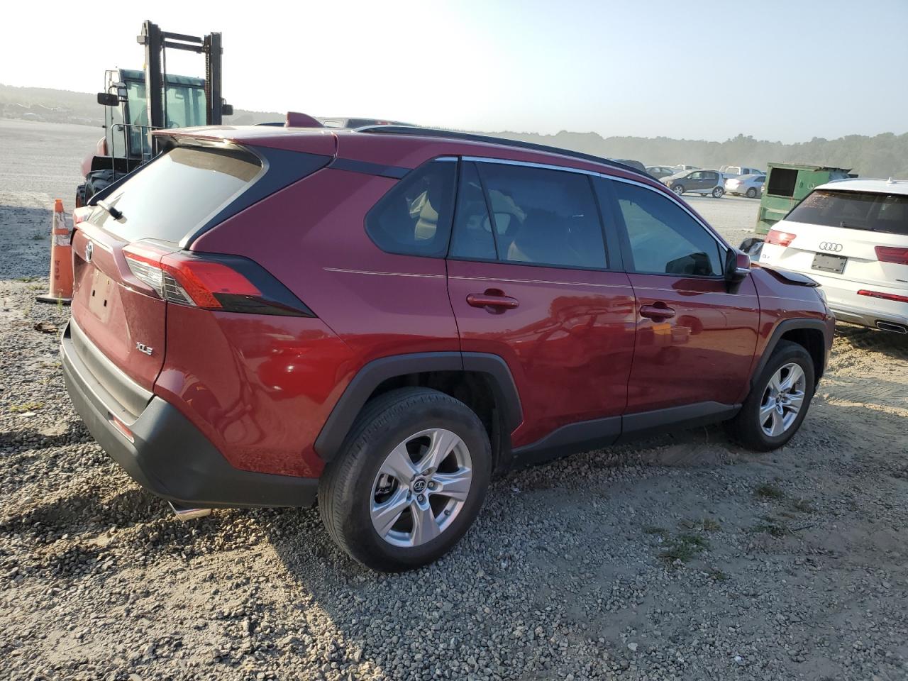 Lot #2974811176 2019 TOYOTA RAV4 XLE