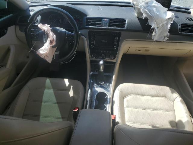 2015 VOLKSWAGEN PASSAT SE - 1VWBV7A30FC038568