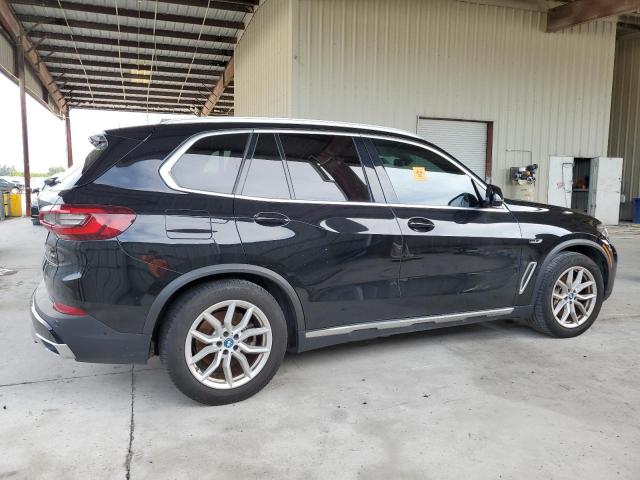 VIN 5UXTA6C01N9H53033 2022 BMW X5, Xdrive45E no.3