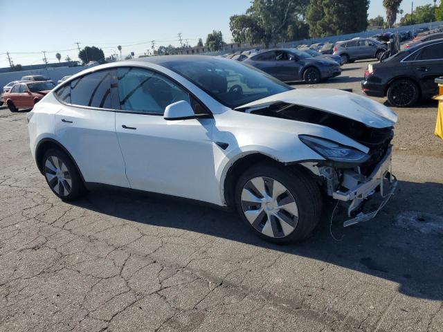 VIN 7SAYGDEE3NF341060 2022 Tesla MODEL Y no.4