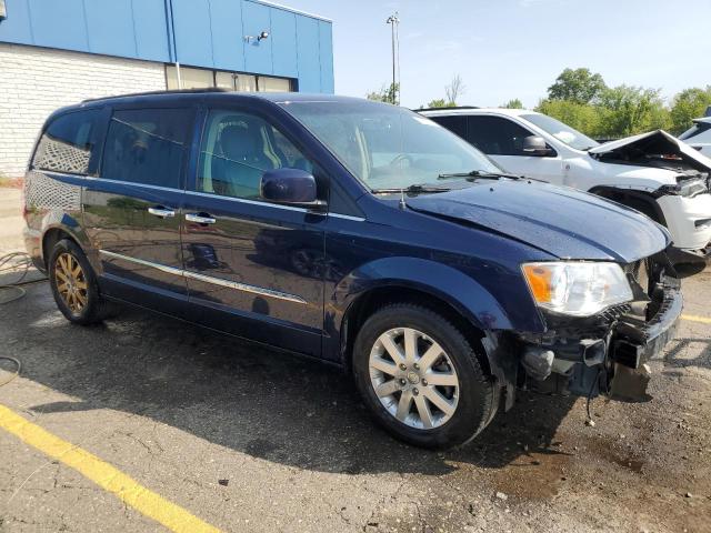 2016 CHRYSLER TOWN & COU - 2C4RC1BG3GR113746