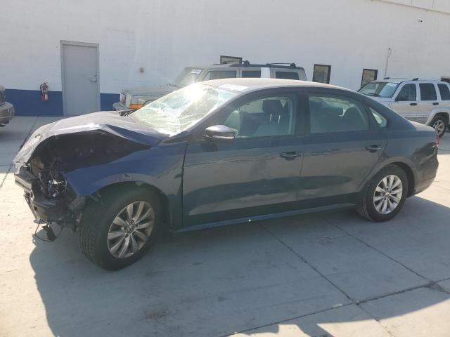 2015 VOLKSWAGEN PASSAT S - 1VWAT7A30FC039530