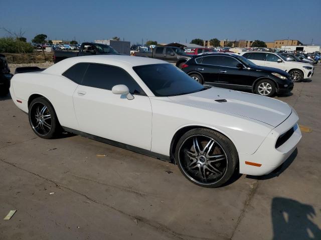 VIN 2C3CDYAG1DH649372 2013 Dodge Challenger, Sxt no.4