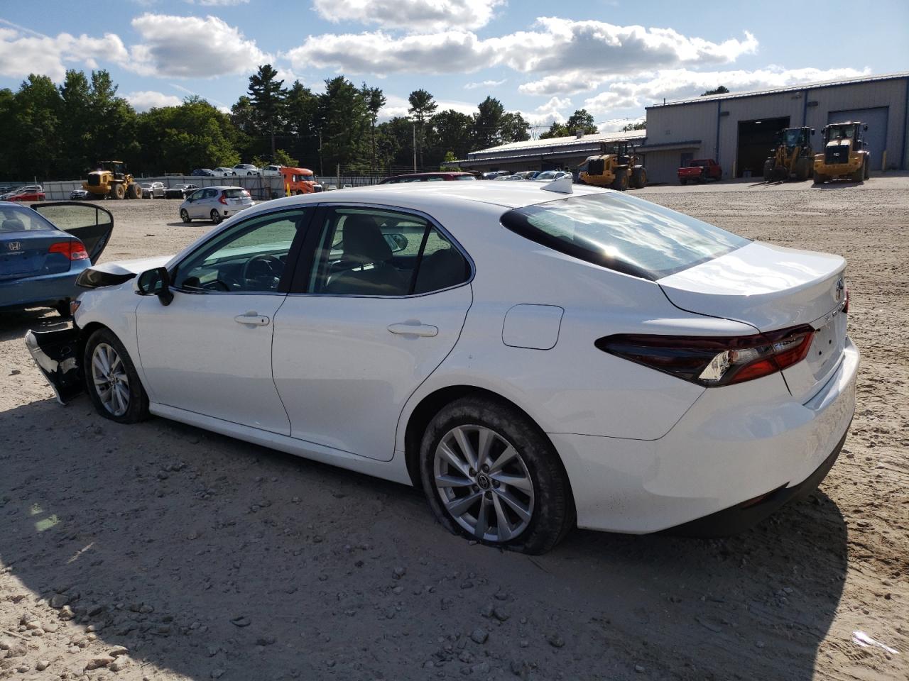 Lot #2961885212 2021 TOYOTA CAMRY LE