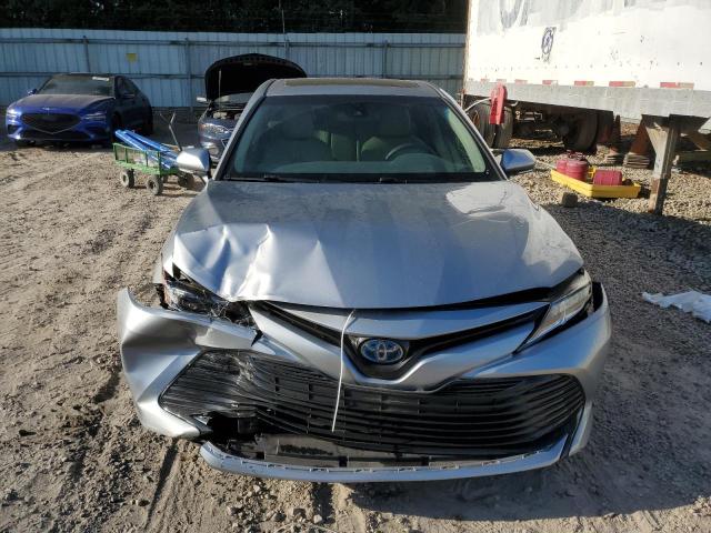 VIN 4T1B31HK9JU507870 2018 Toyota Camry, LE no.5