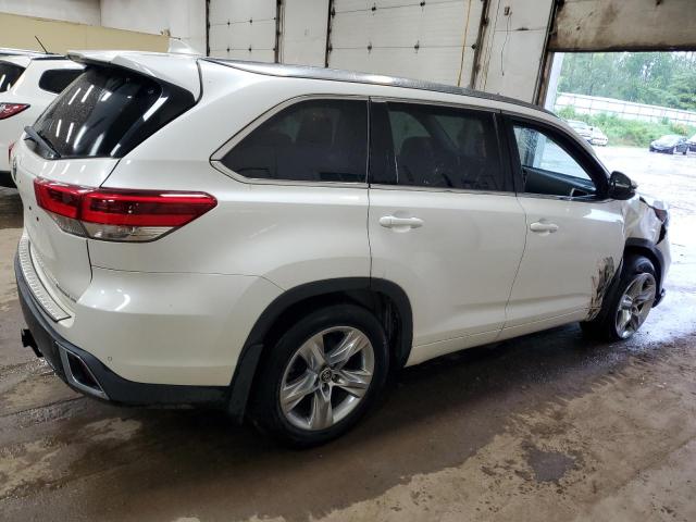 VIN 5TDDZRFH7KS717634 2019 Toyota Highlander, Limited no.3