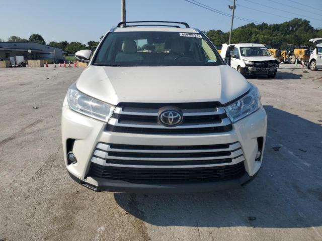 VIN 5TDKZRFH0KS341897 2019 Toyota Highlander, SE no.5