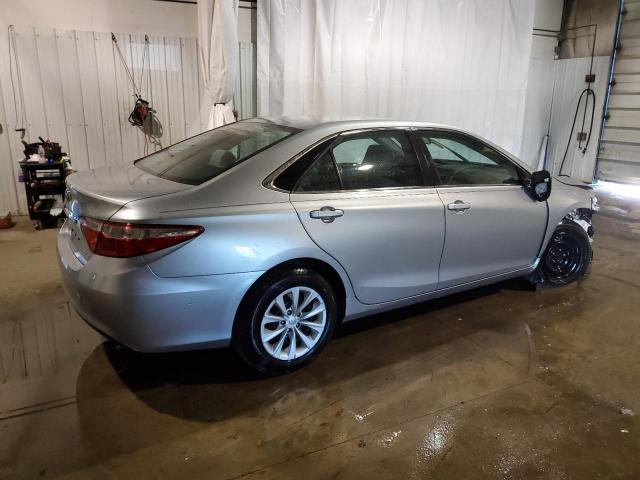 VIN 4T4BF1FK4FR450436 2015 Toyota Camry, LE no.3