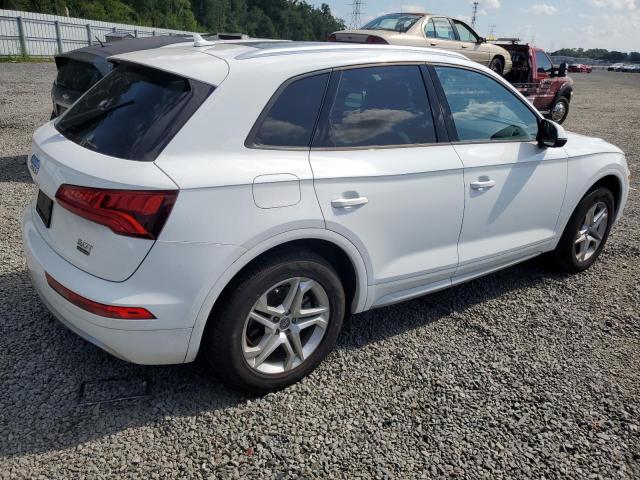 VIN WA1ANAFY6J2091980 2018 Audi Q5, Premium no.3