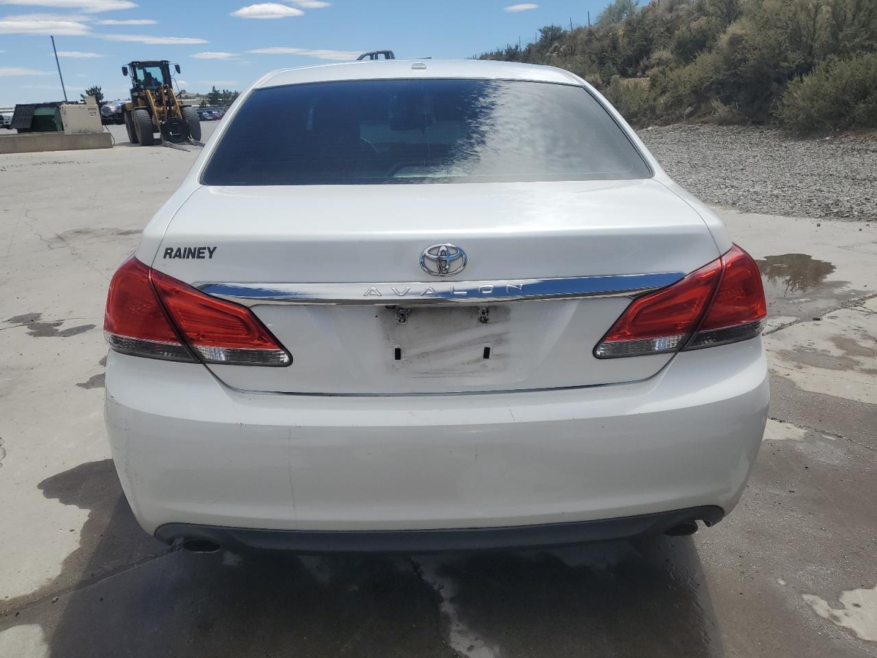 Lot #2904866127 2011 TOYOTA AVALON BAS