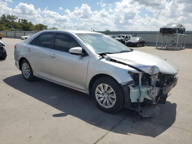 VIN 4T4BF1FK3ER349435 2014 Toyota Camry, L no.4