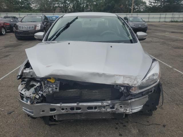 2016 FORD FOCUS SE - 1FADP3F28GL404105