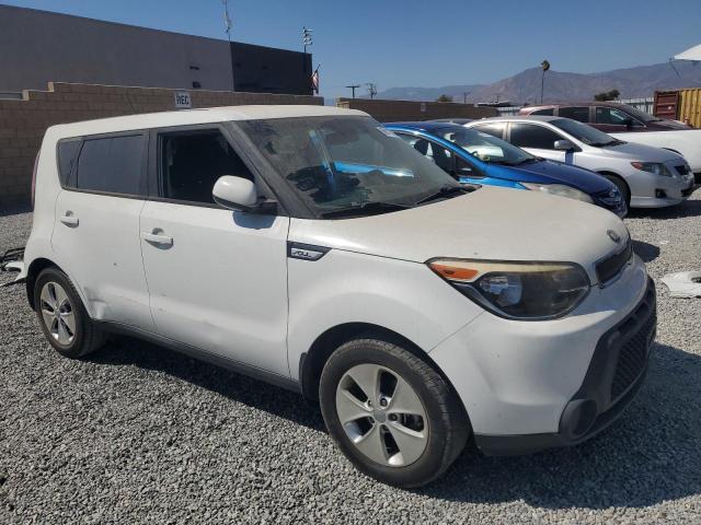 VIN KNDJN2A28G7320704 2016 KIA Soul no.4