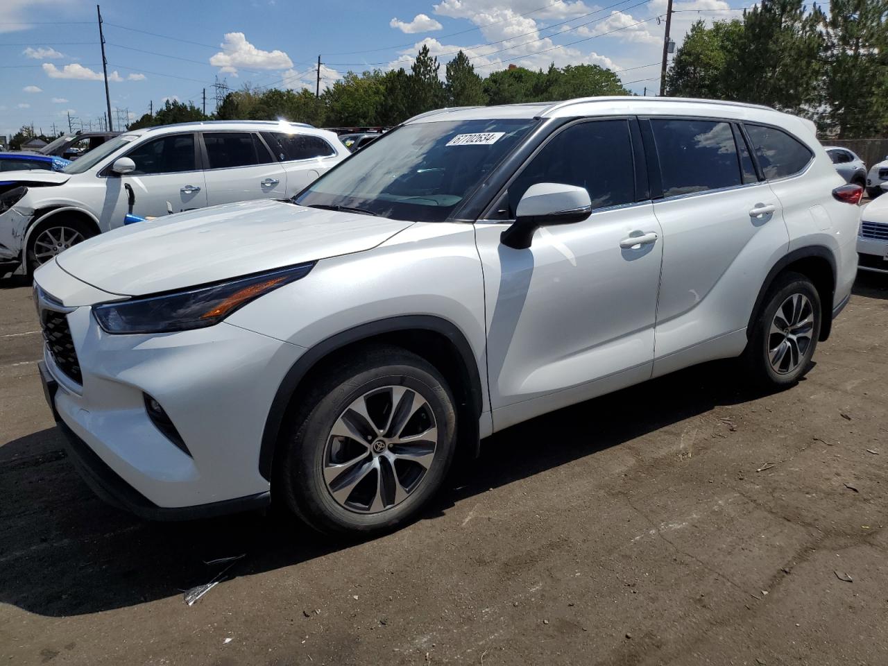 Lot #2926317373 2022 TOYOTA HIGHLANDER