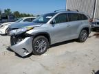 TOYOTA HIGHLANDER photo