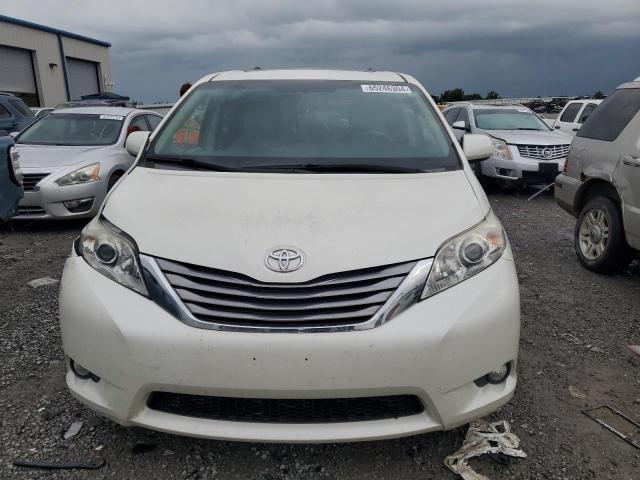 VIN 5TDYZ3DC6HS773546 2017 Toyota Sienna, Xle no.5