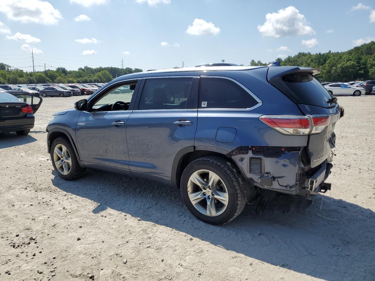 Lot #2860211193 2015 TOYOTA HIGHLANDER