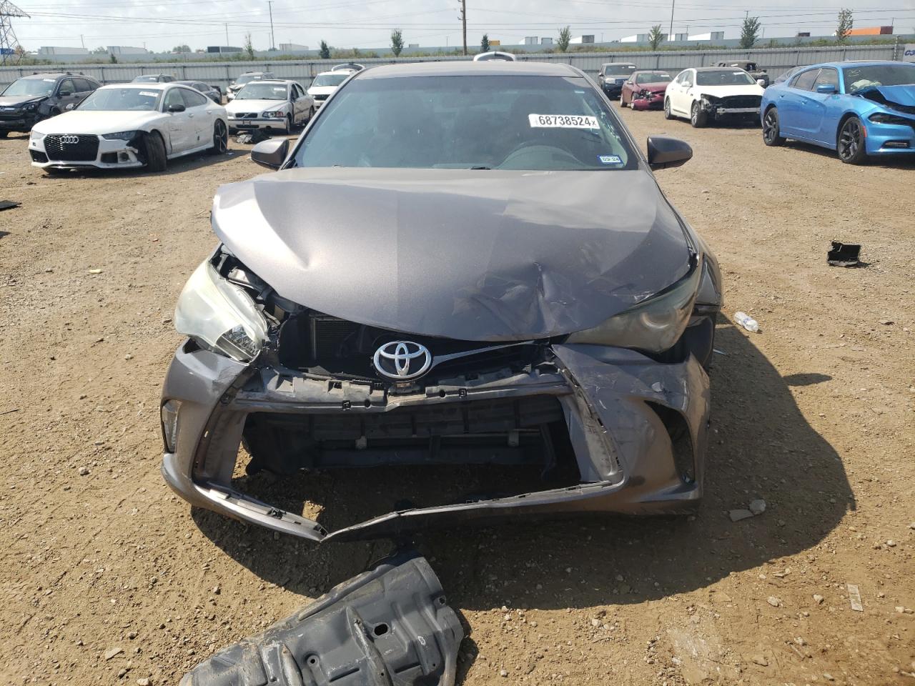 Lot #2960091127 2015 TOYOTA CAMRY LE