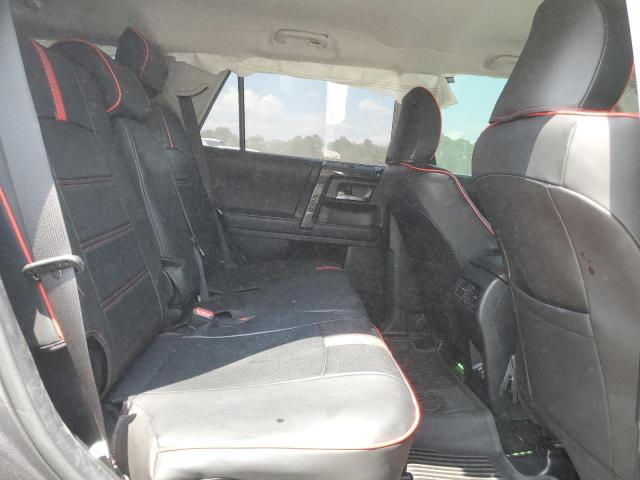 2022 TOYOTA 4RUNNER SR - JTEEU5JR1N5270509