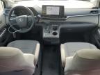 TOYOTA SIENNA LE photo