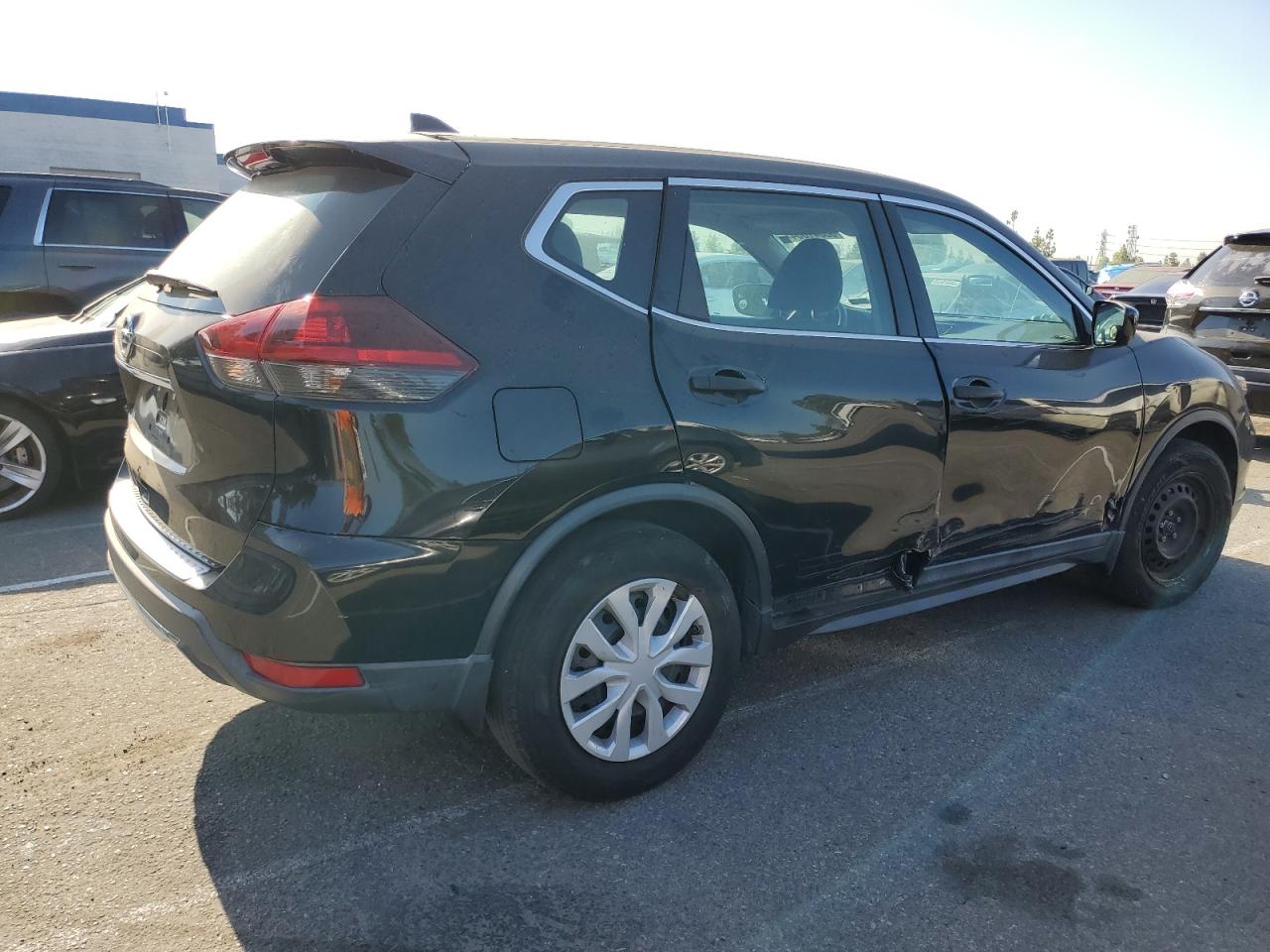 Lot #2776563016 2018 NISSAN ROGUE S