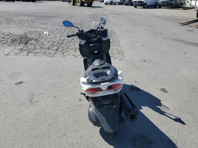 2018 SUZUKI AN400 A JS1DU11EXJ2100211
