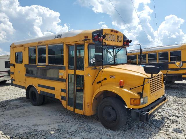 INTERNATIONAL 3000 3800 2001 yellow bus diesel 1HVBBABM71H305355 photo #1