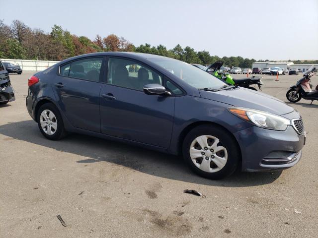 VIN KNAFX4A69F5304355 2015 KIA Forte, LX no.4