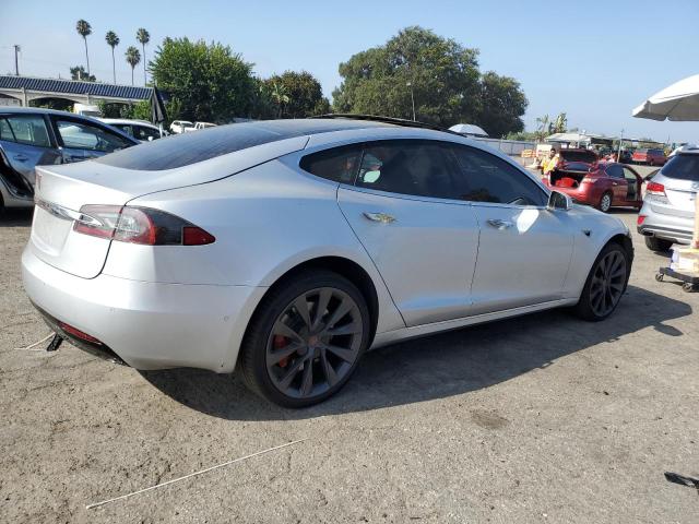 VIN 5YJSA1E2XJF247129 2018 Tesla MODEL S no.3